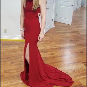 Sherri Hill prom dress. Size 0. Red